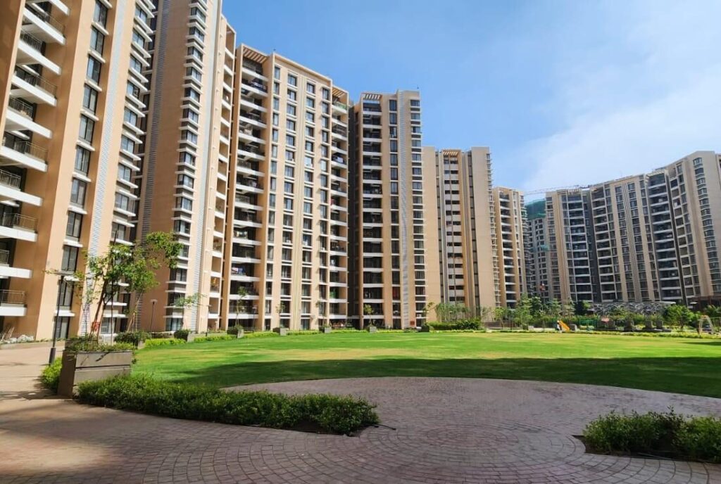 Pride World City Compound
